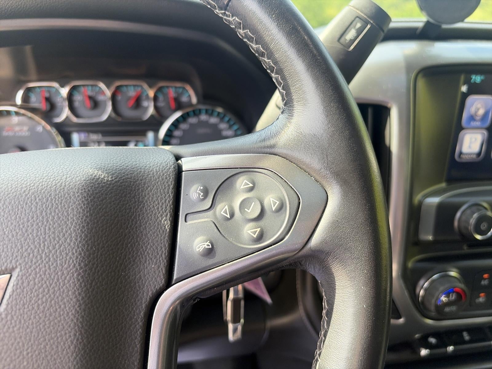 2015 Chevrolet Silverado 1500 Crew Cab Short Box 4-Wheel Drive LTZ Z71