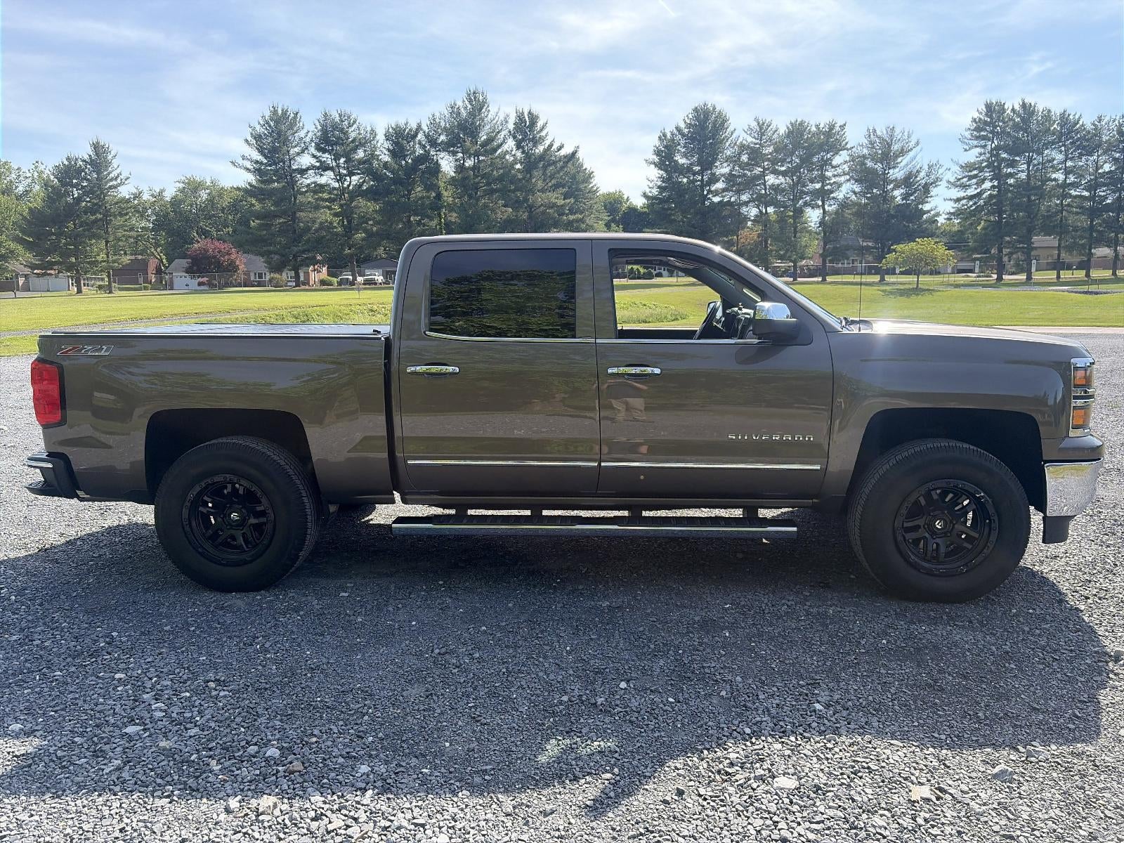 2015 Chevrolet Silverado 1500 Crew Cab Short Box 4-Wheel Drive LTZ Z71