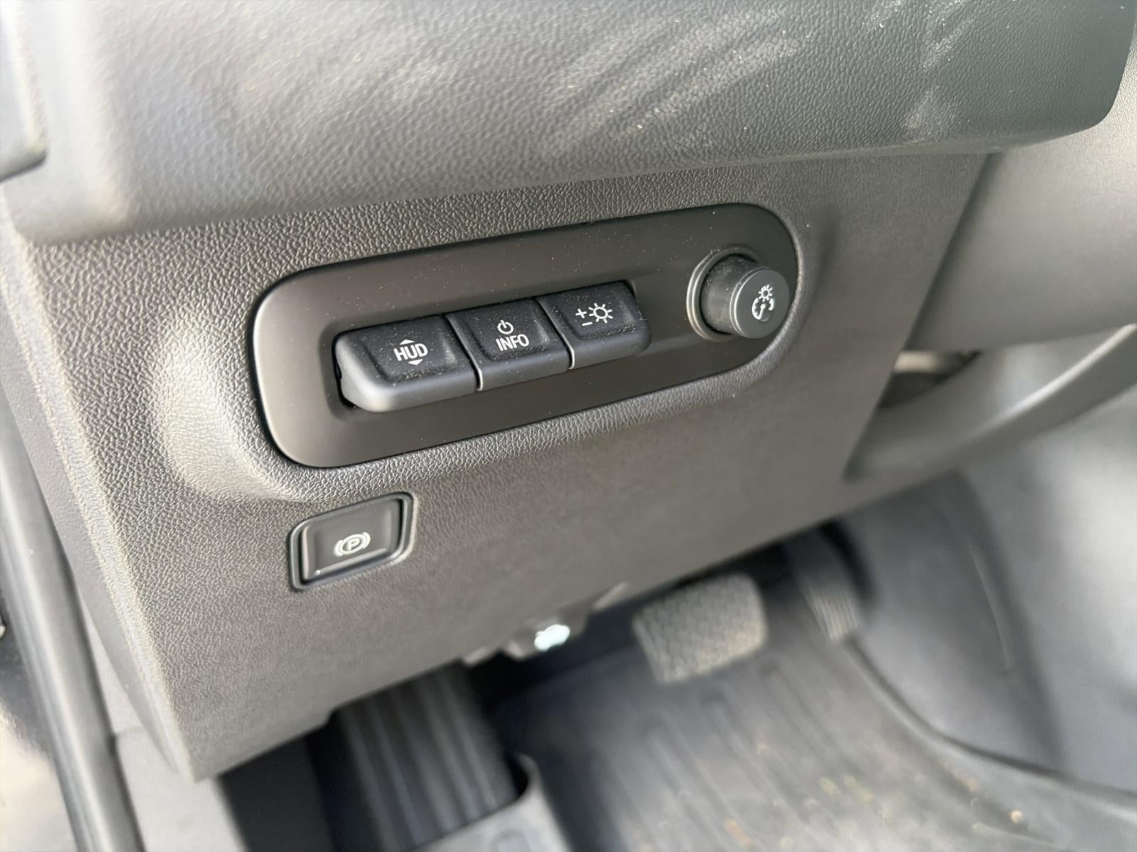2023 GMC Terrain AWD 4dr AT4