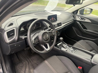 2018 Mazda Mazda3 4-Door Sport Auto