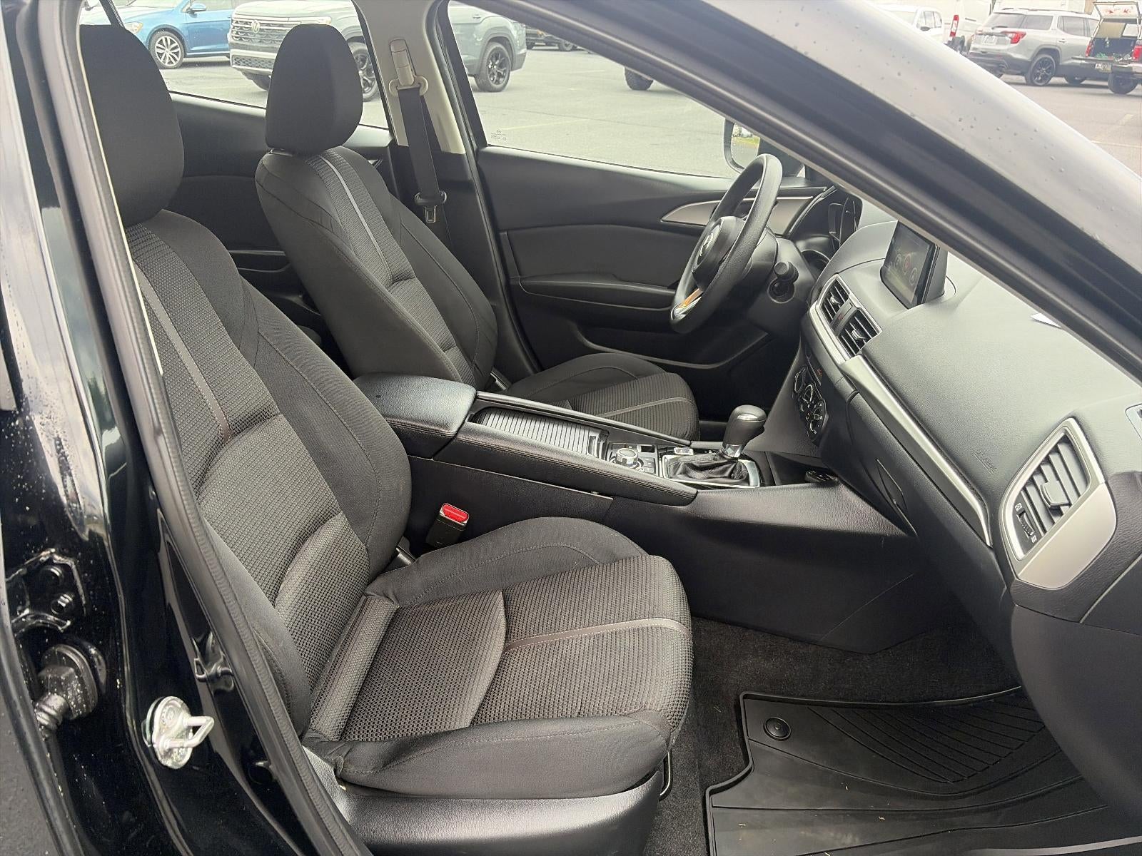 2018 Mazda Mazda3 4-Door Sport Auto