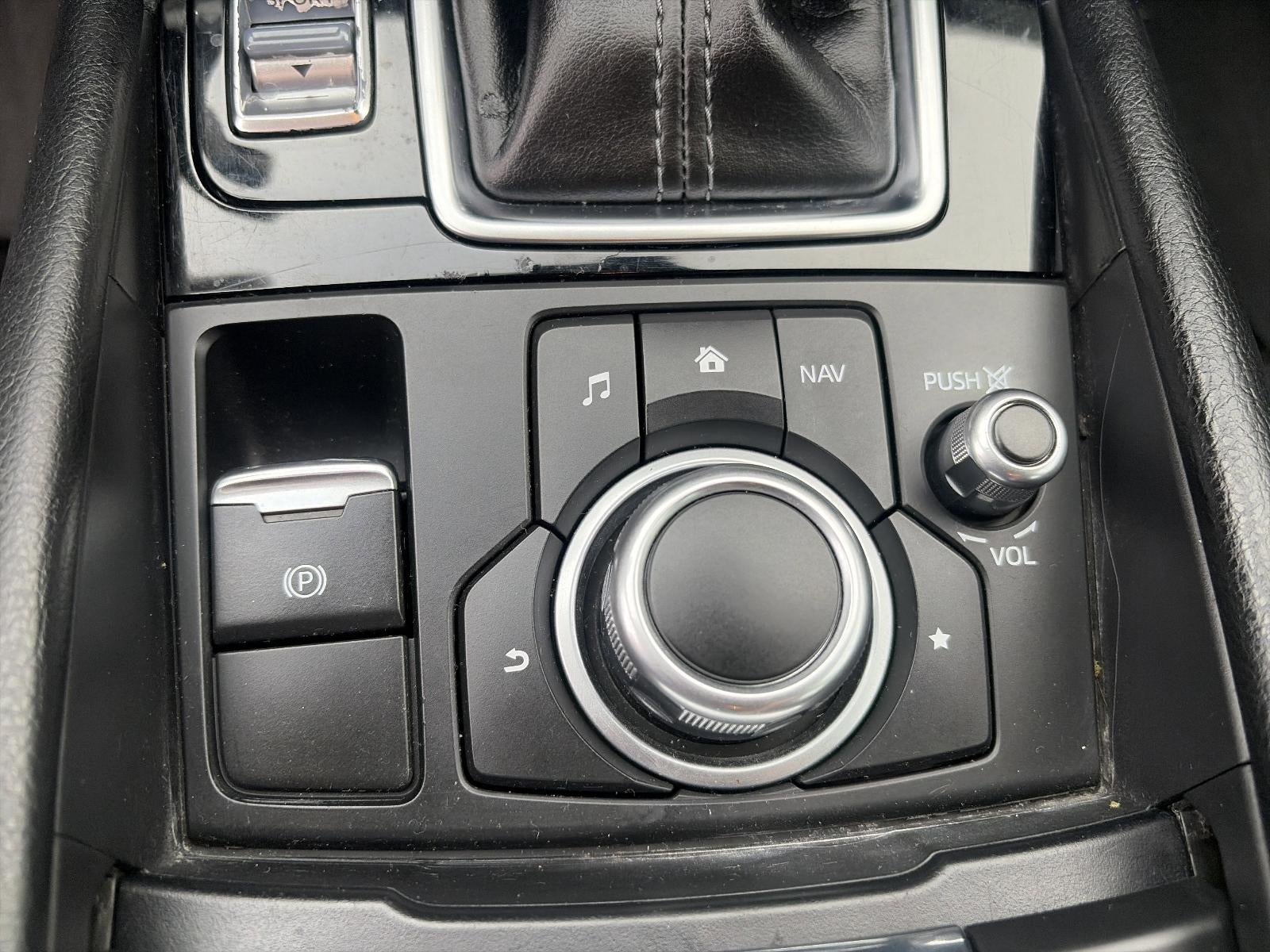 2018 Mazda Mazda3 4-Door Sport Auto