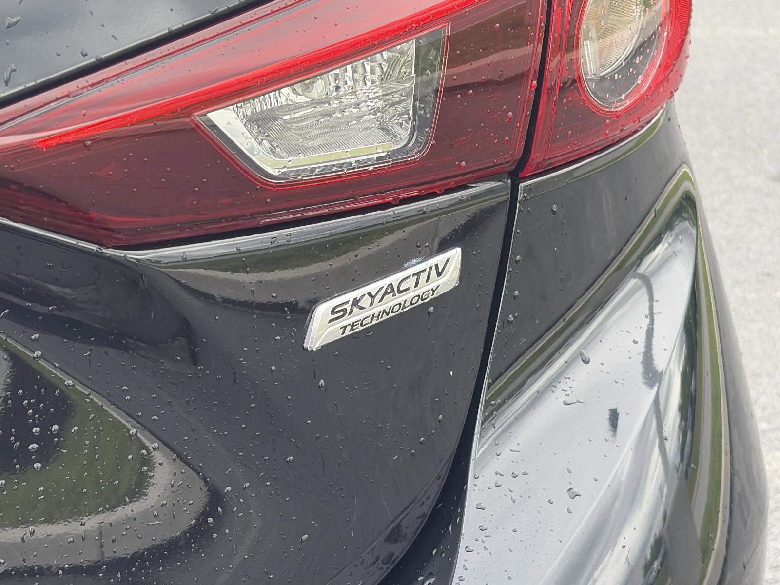 2018 Mazda Mazda3 4-Door Sport Auto