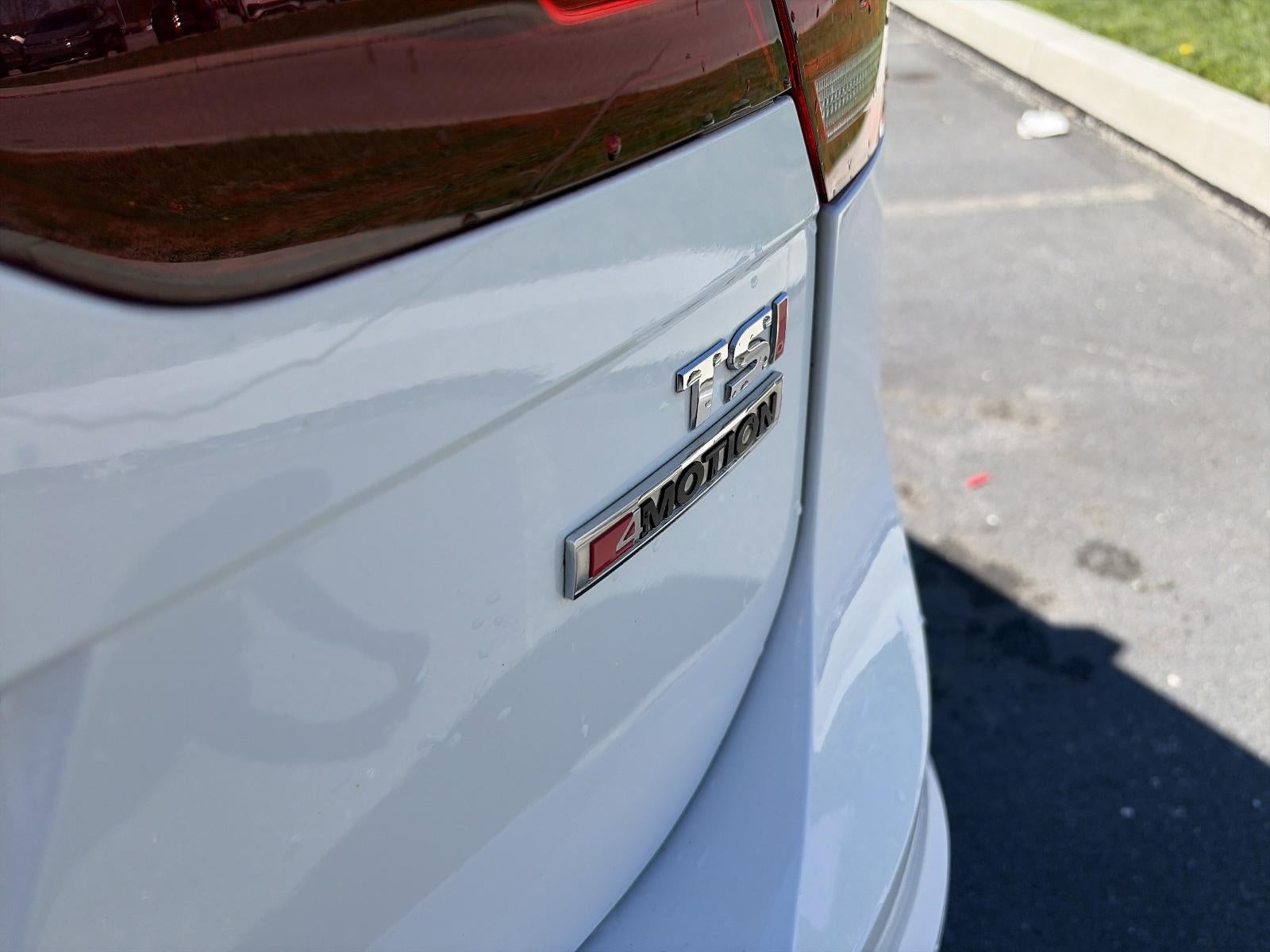 2018 Volkswagen Tiguan 2.0T SEL 4MOTION
