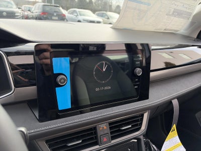 2026 Volkswagen Taos SE Black 4MOTION