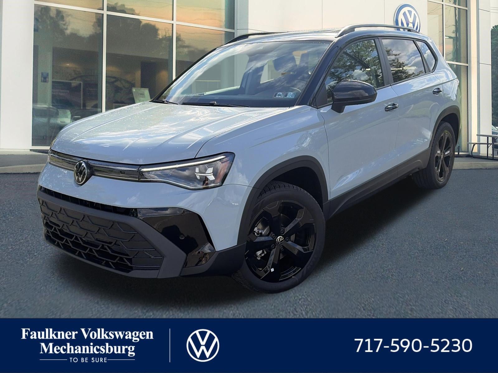 2027 Volkswagen Taos SE Black 4MOTION