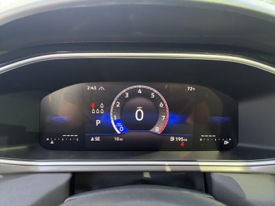 2027 Volkswagen Taos SE Black 4MOTION