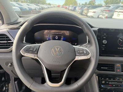 2027 Volkswagen Taos SE Black 4MOTION