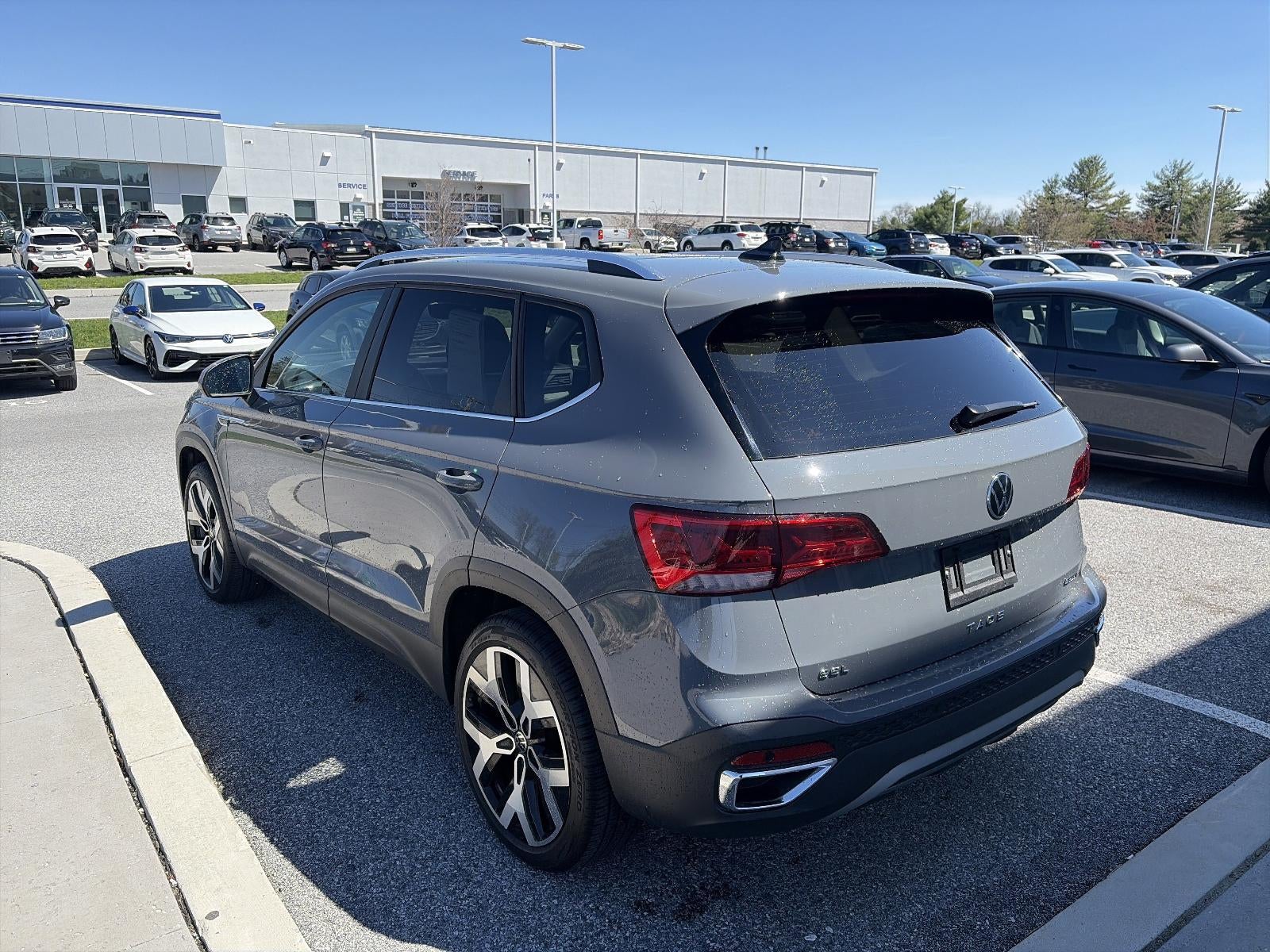2023 Volkswagen Taos SEL 4MOTION *Ltd Avail*