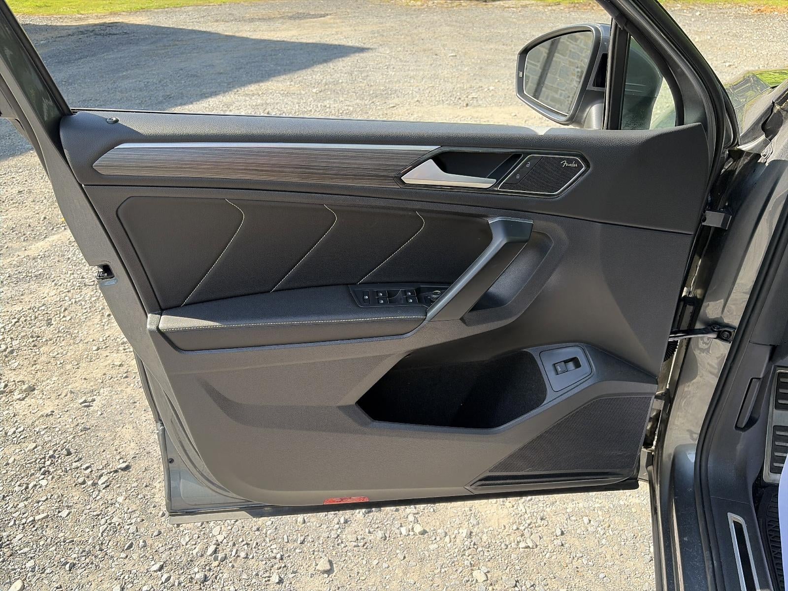 2022 Volkswagen Tiguan 2.0T SEL R-Line 4MOTION