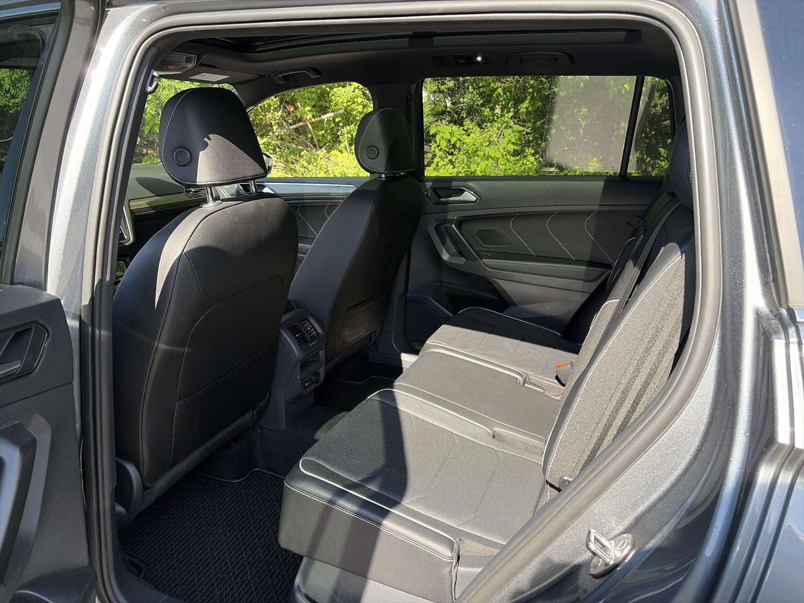 2022 Volkswagen Tiguan 2.0T SEL R-Line 4MOTION