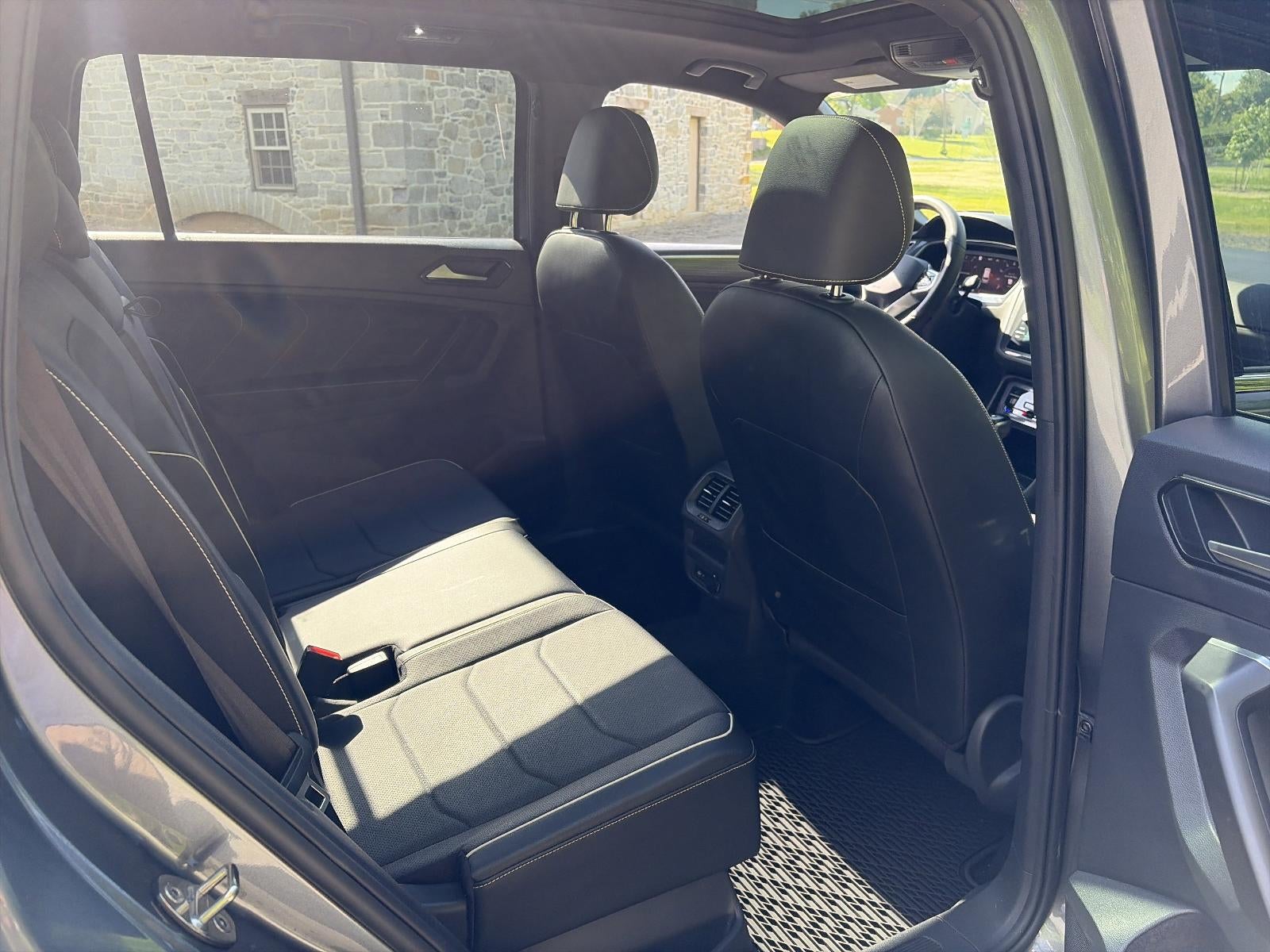 2022 Volkswagen Tiguan 2.0T SEL R-Line 4MOTION
