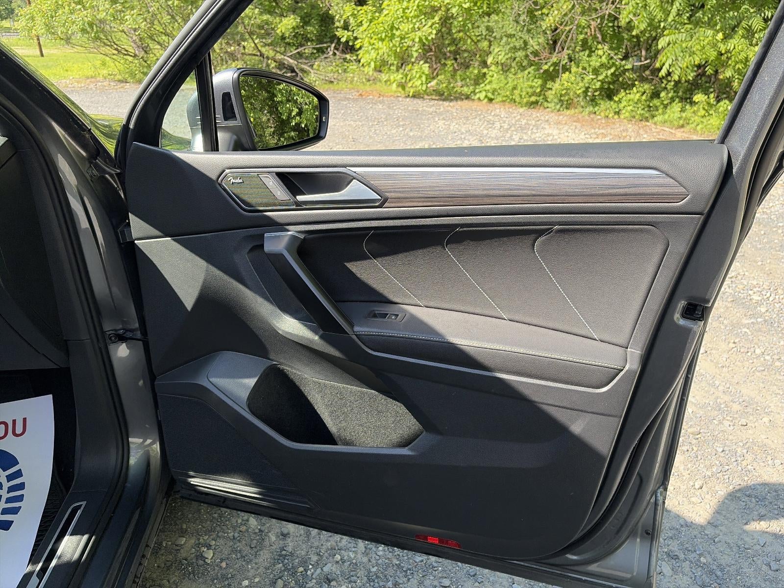2022 Volkswagen Tiguan 2.0T SEL R-Line 4MOTION