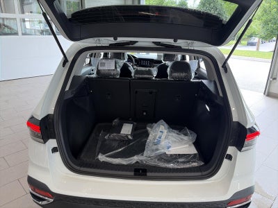 2026 Volkswagen Taos SEL 4MOTION