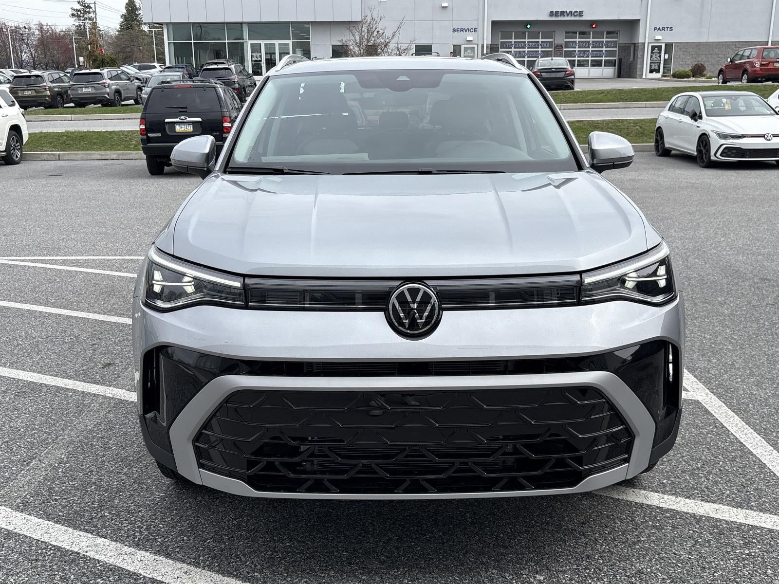 2025 Volkswagen Taos SEL 4MOTION