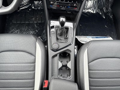 2025 Volkswagen Taos SEL 4MOTION