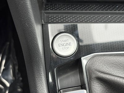 2025 Volkswagen Taos SEL 4MOTION