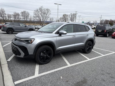 2025 Volkswagen Taos SEL 4MOTION