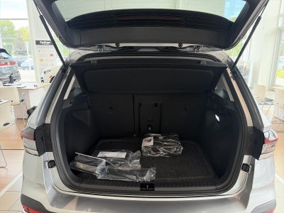 2026 Volkswagen Taos SEL 4MOTION