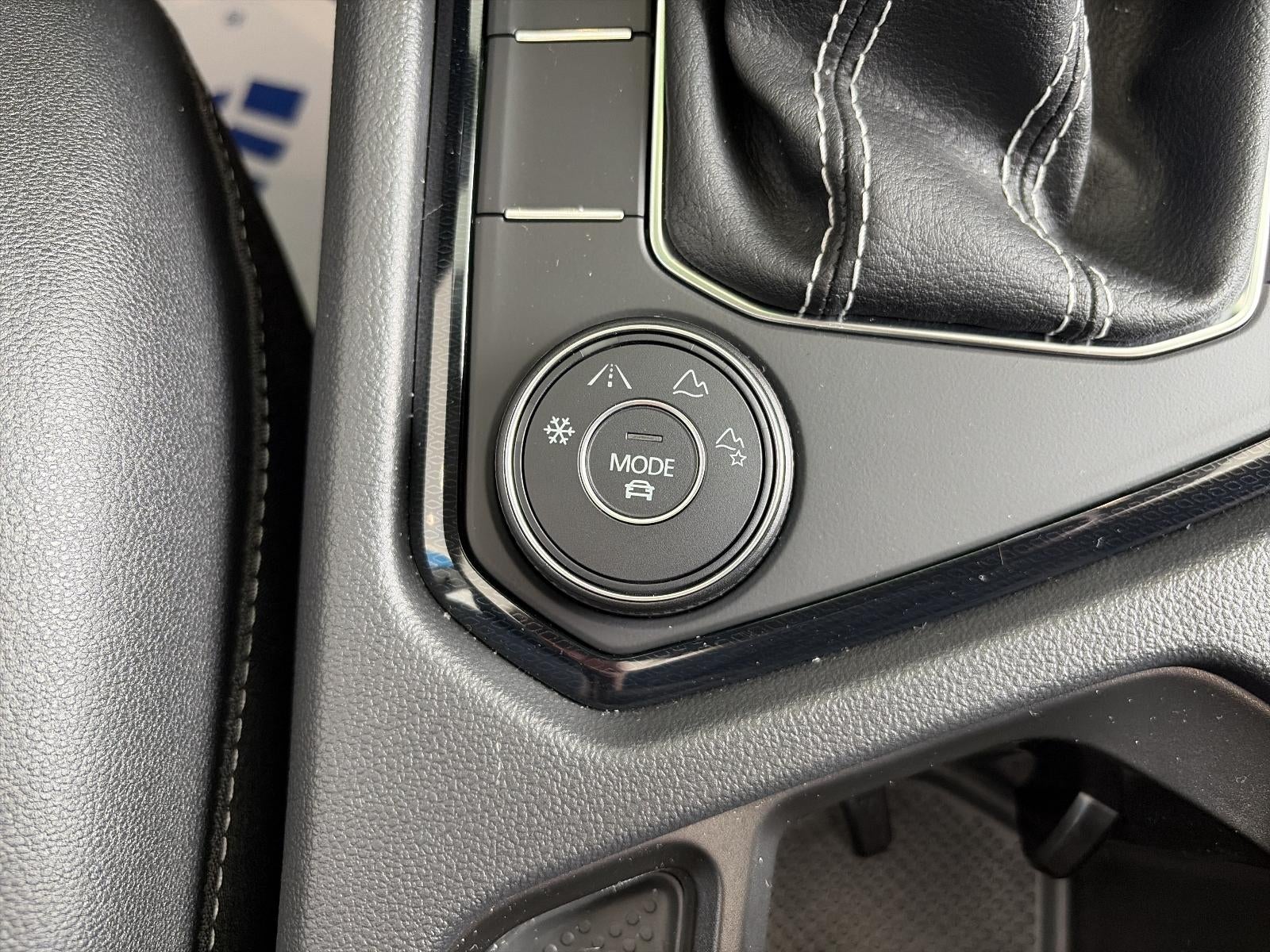 2026 Volkswagen Taos SEL 4MOTION