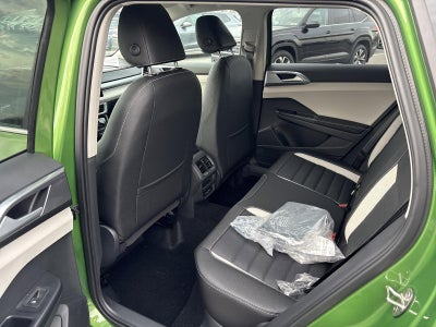 2026 Volkswagen Taos SEL 4MOTION