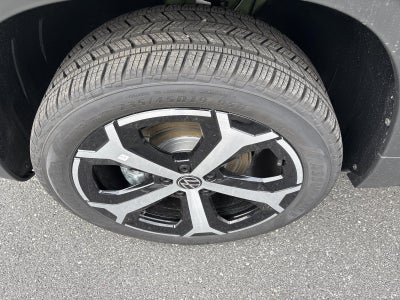 2026 Volkswagen Taos SEL 4MOTION