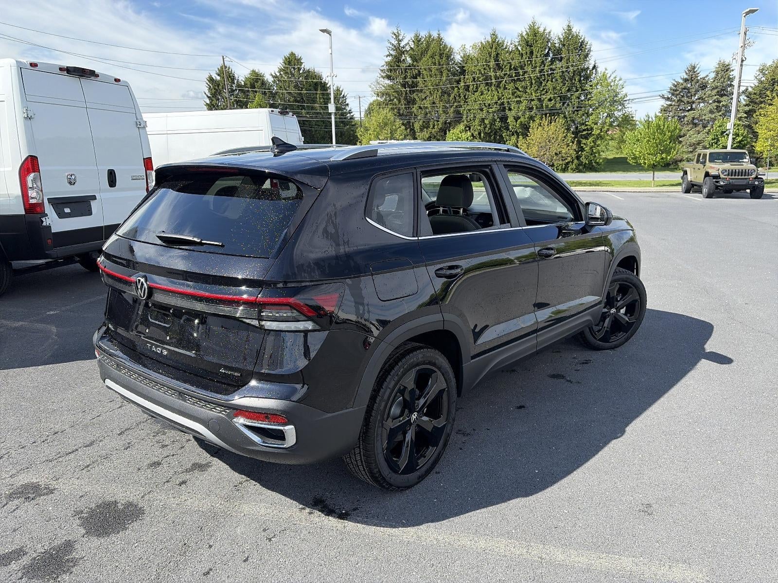 2026 Volkswagen Taos SEL 4MOTION