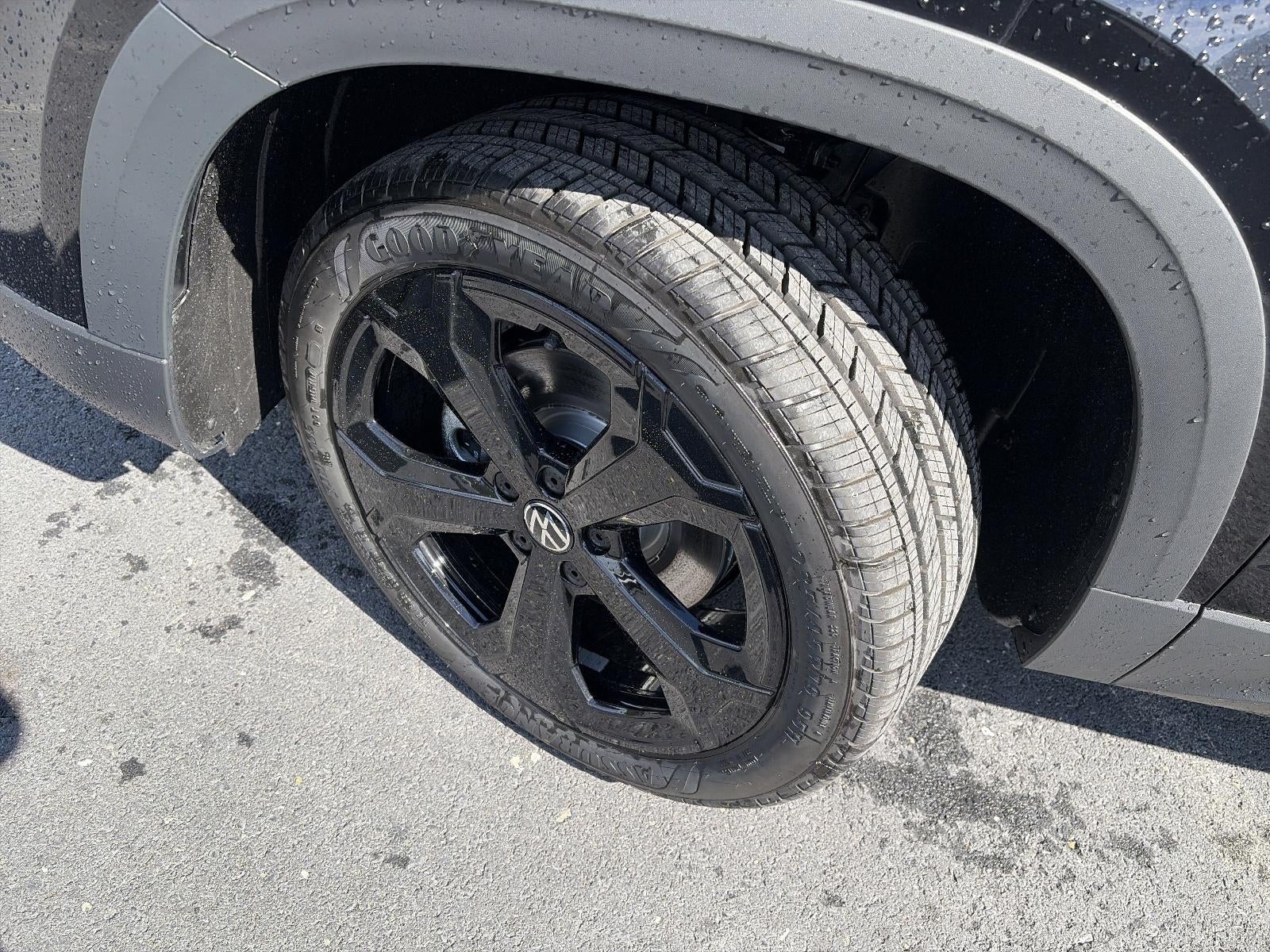 2026 Volkswagen Taos SEL 4MOTION
