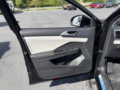 2026 Volkswagen Taos SEL 4MOTION