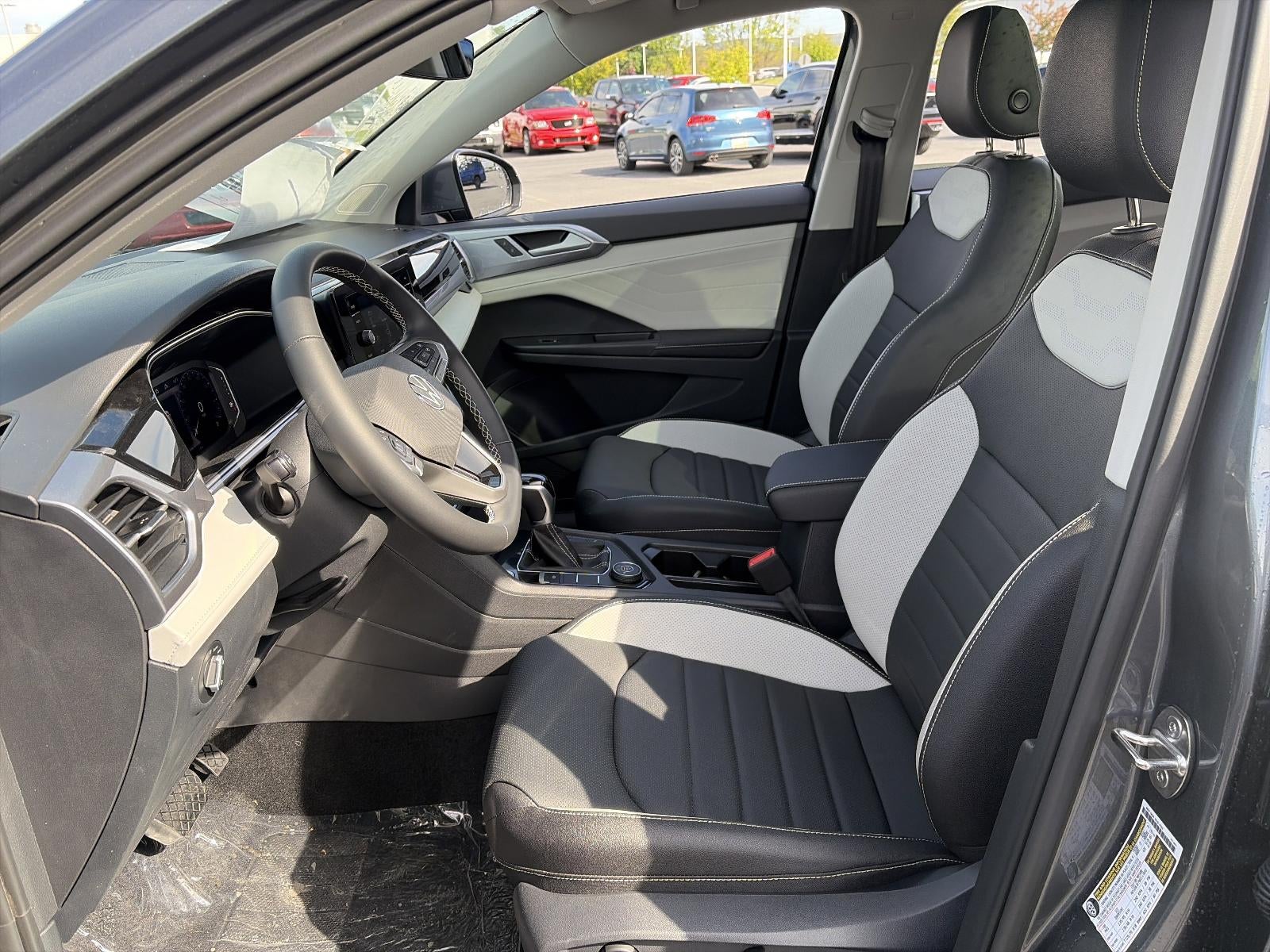 2026 Volkswagen Taos SEL 4MOTION