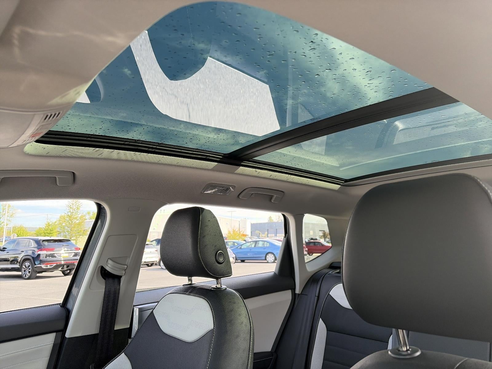 2026 Volkswagen Taos SEL 4MOTION
