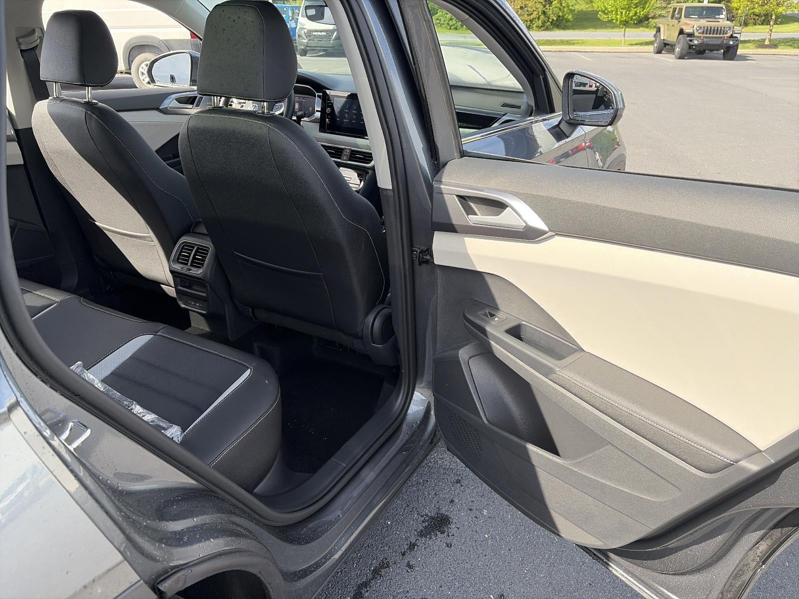 2026 Volkswagen Taos SEL 4MOTION