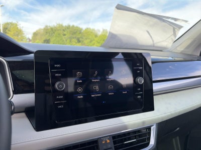 2026 Volkswagen Taos SEL 4MOTION