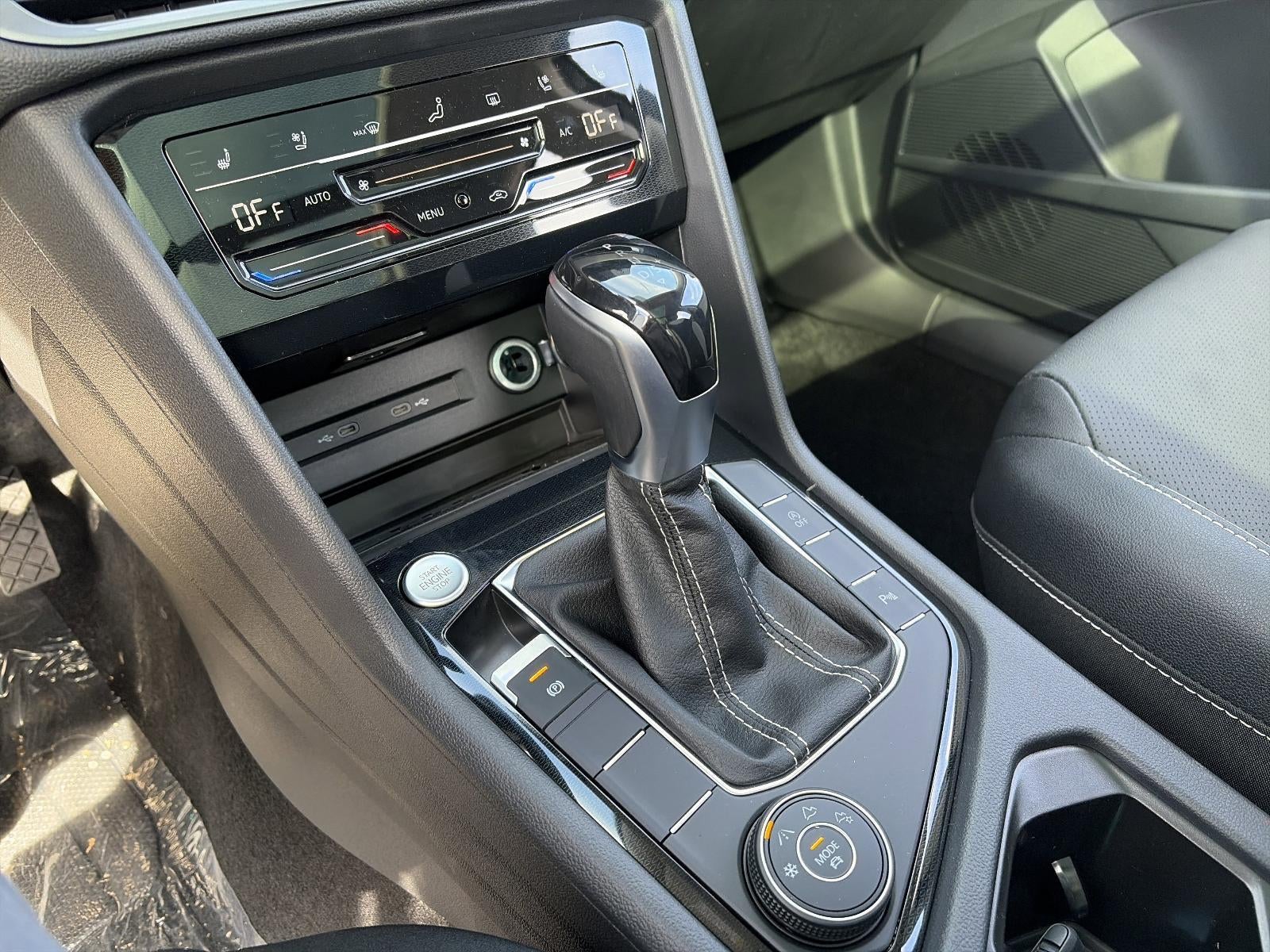 2026 Volkswagen Taos SEL 4MOTION