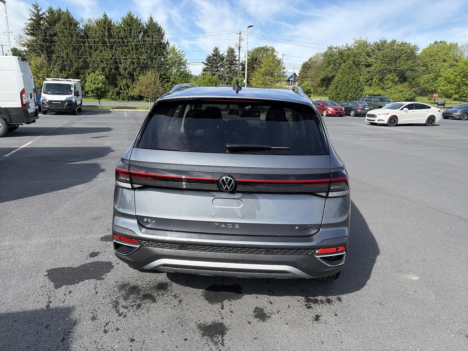 2026 Volkswagen Taos SEL 4MOTION