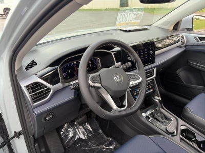 2027 Volkswagen Taos SEL 4MOTION