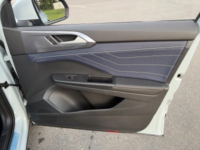 2027 Volkswagen Taos SEL 4MOTION