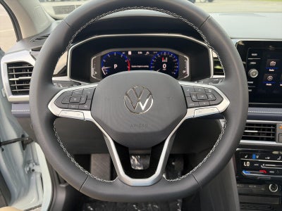 2027 Volkswagen Taos SEL 4MOTION