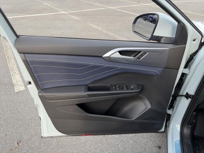 2027 Volkswagen Taos SEL 4MOTION