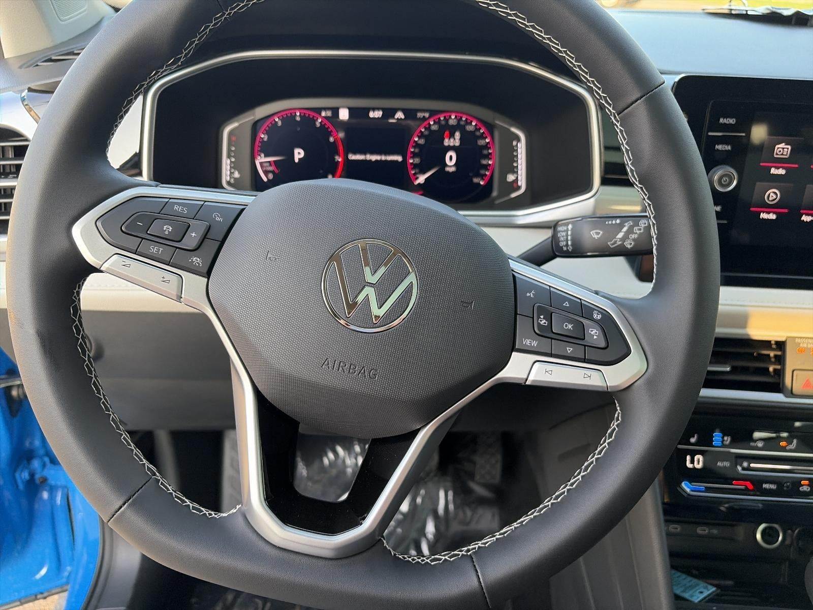 2027 Volkswagen Taos SEL 4MOTION