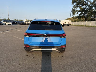 2027 Volkswagen Taos SEL 4MOTION