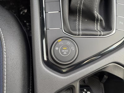 2027 Volkswagen Taos SEL 4MOTION