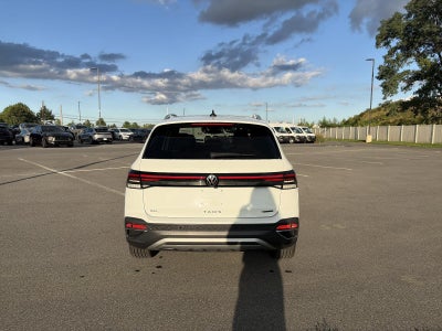 2027 Volkswagen Taos SEL 4MOTION