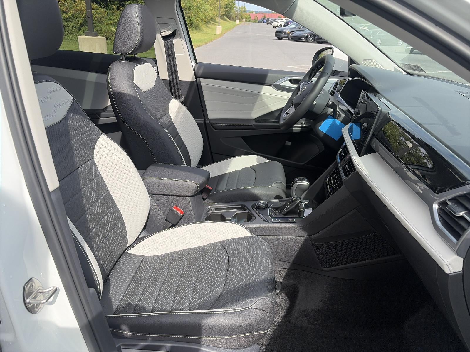 2027 Volkswagen Taos SEL 4MOTION