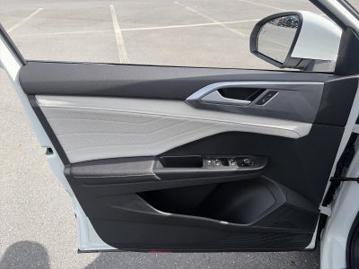 2027 Volkswagen Taos SEL 4MOTION