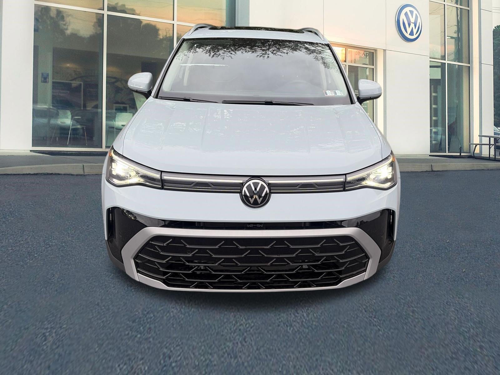 2027 Volkswagen Taos SEL 4MOTION