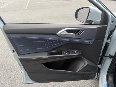 2027 Volkswagen Taos SEL 4MOTION
