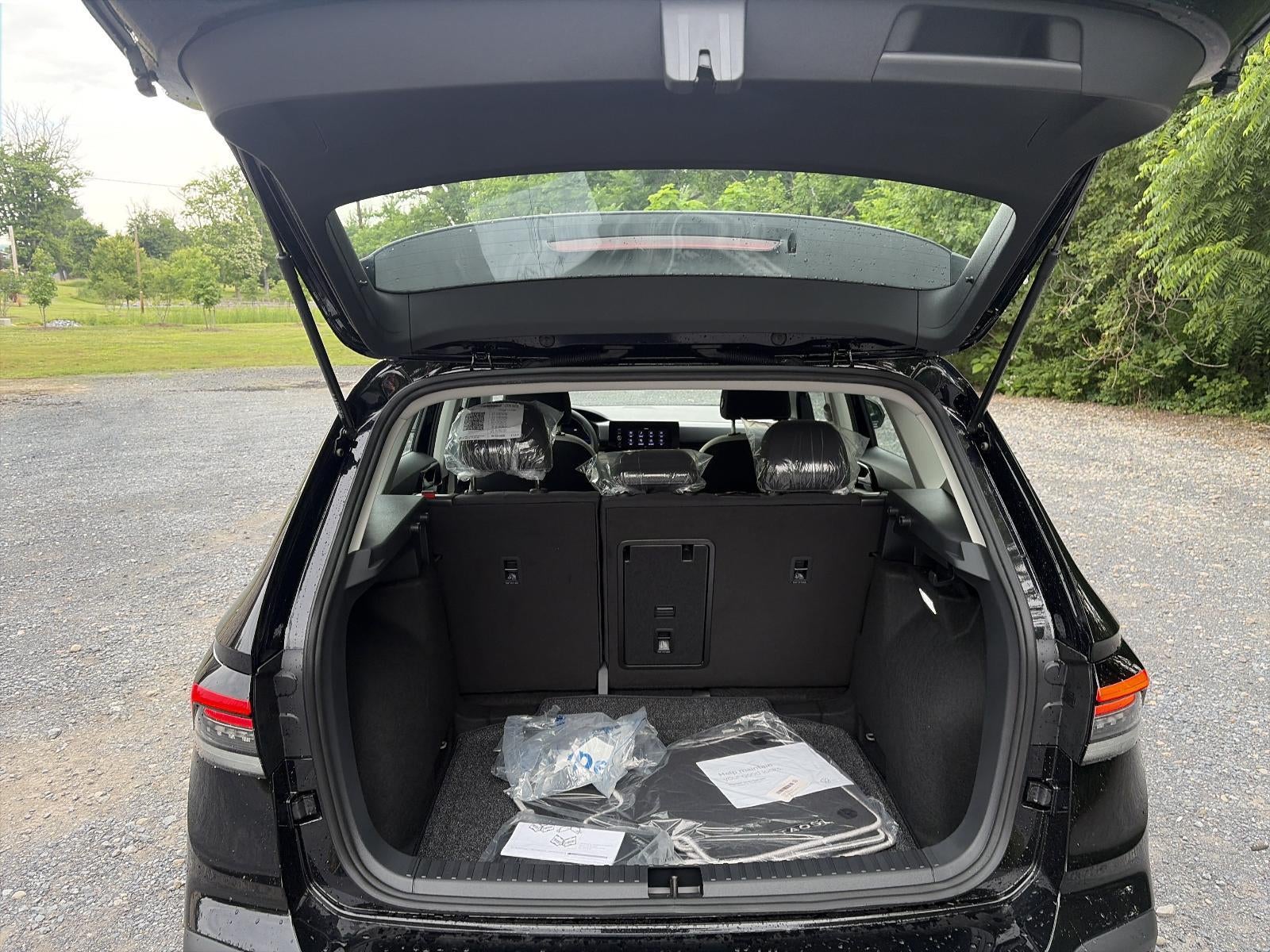 2026 Volkswagen Taos S FWD
