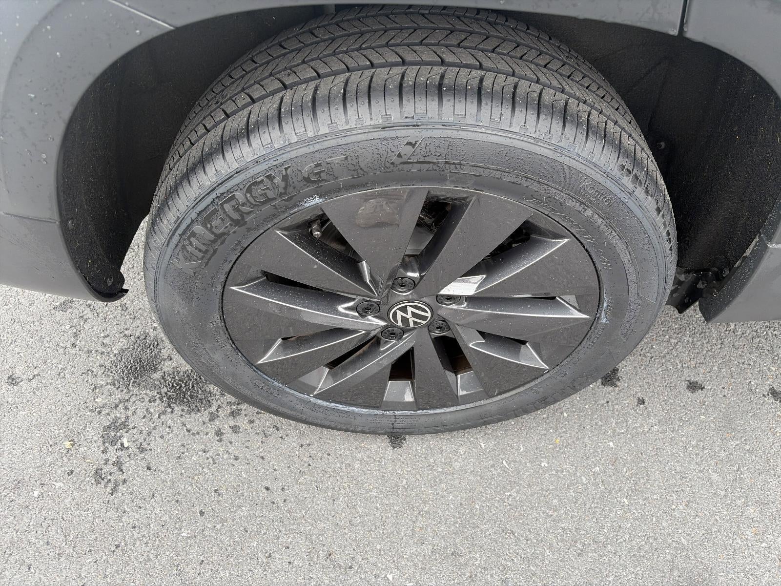 2024 Volkswagen Taos S FWD