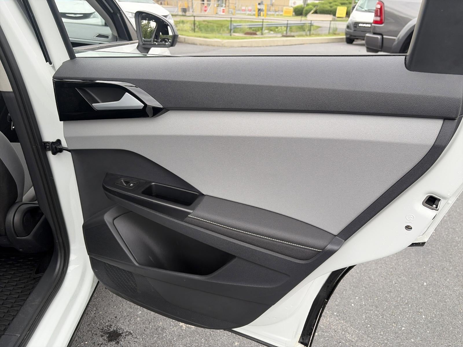 2024 Volkswagen Taos S FWD